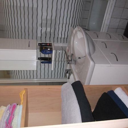 Leuk Vakantiehuisje 6P Brunssum Ngoại thất bức ảnh