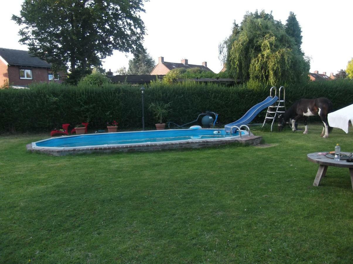 Leuk Vakantiehuisje 6P Brunssum Ngoại thất bức ảnh